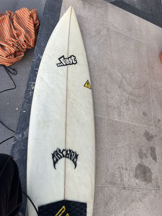 Prancha de surf usada por fredy surfiste prefissional e assinada