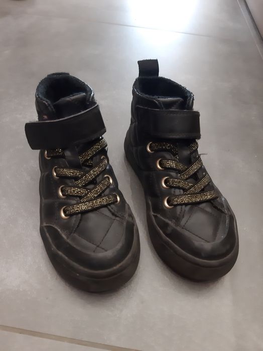 Czarne trampki H&M wysokie ciepłe rozm.26 ekoskóra