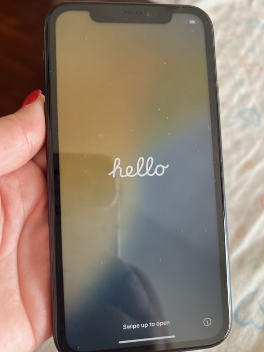 Iphone XR  128gb bateria 87%