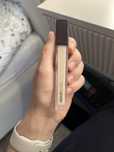 Korektor hourglass kolor birch