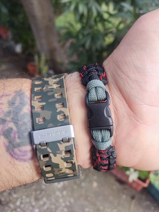 Pulseira de paracord