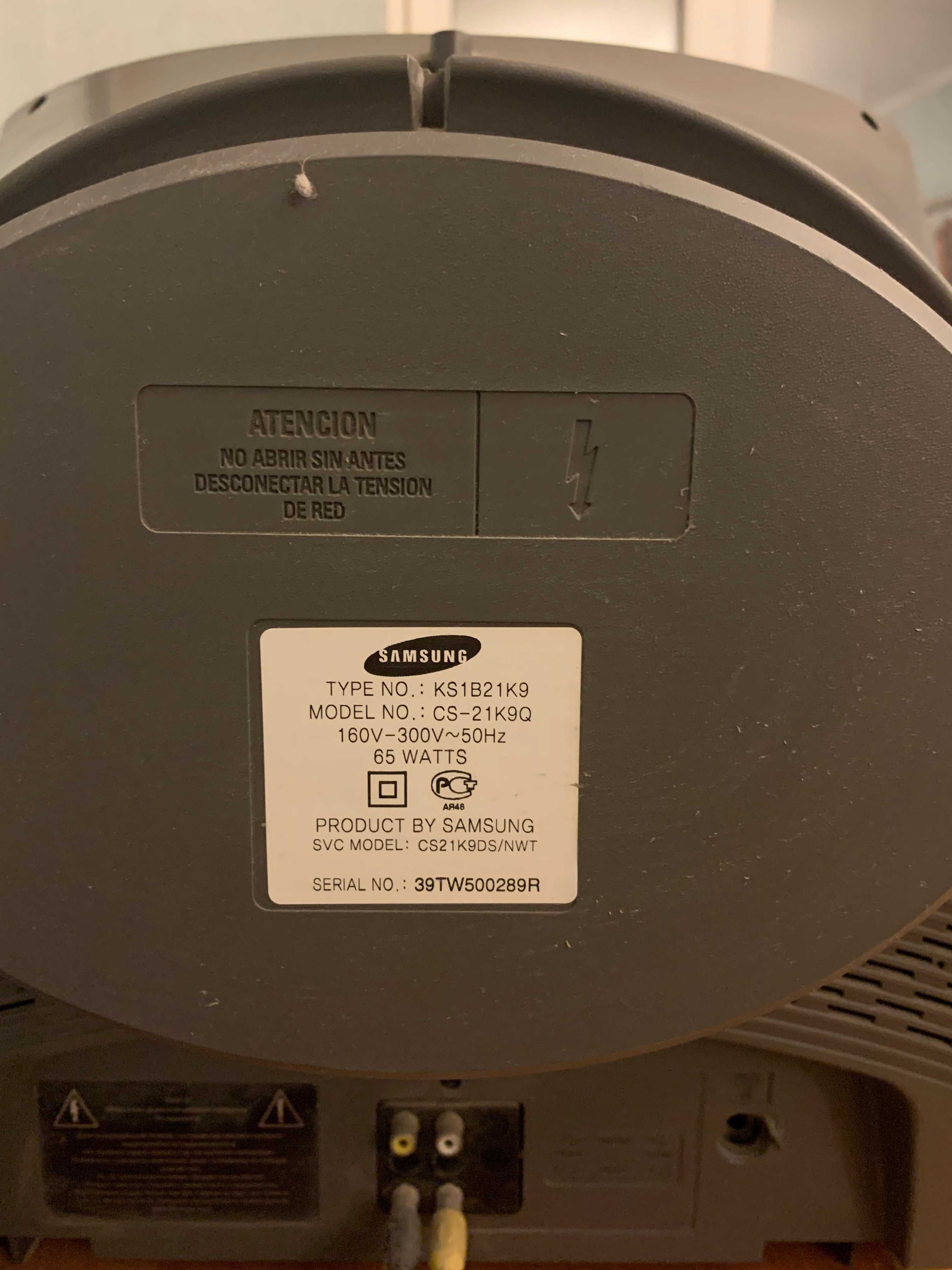 Телевизор Samsung CS-21K9Q
