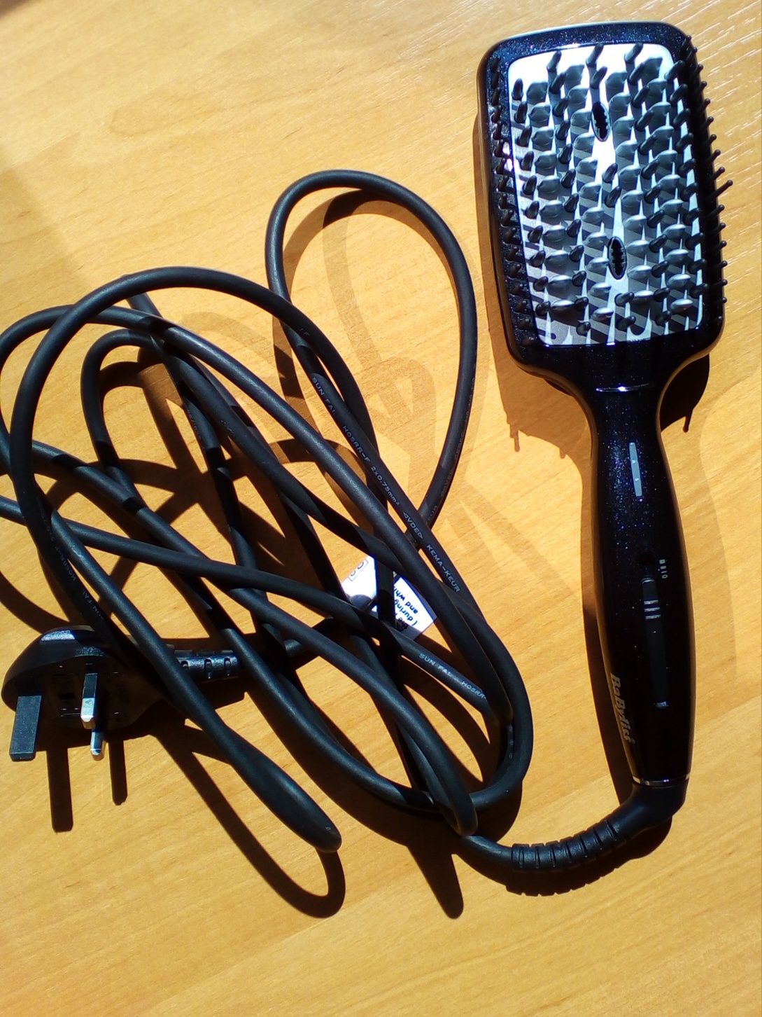 Расчёска Щетка выпрямитель для волос babyliss HSB101E