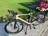 GT Grade Carbon Expert tan roz. 55 GRAVEL