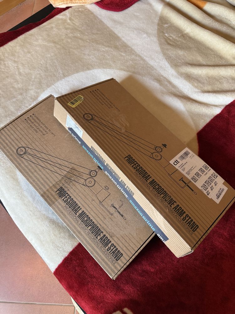 Suporte de microfone para mesa / secretária
