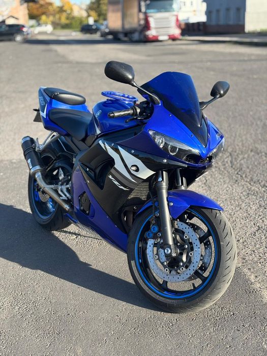 Yamaha R6 RJ05 SUPER STAN !