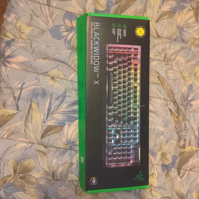 Teclado Mecânico Razer BlackWidow v4 X