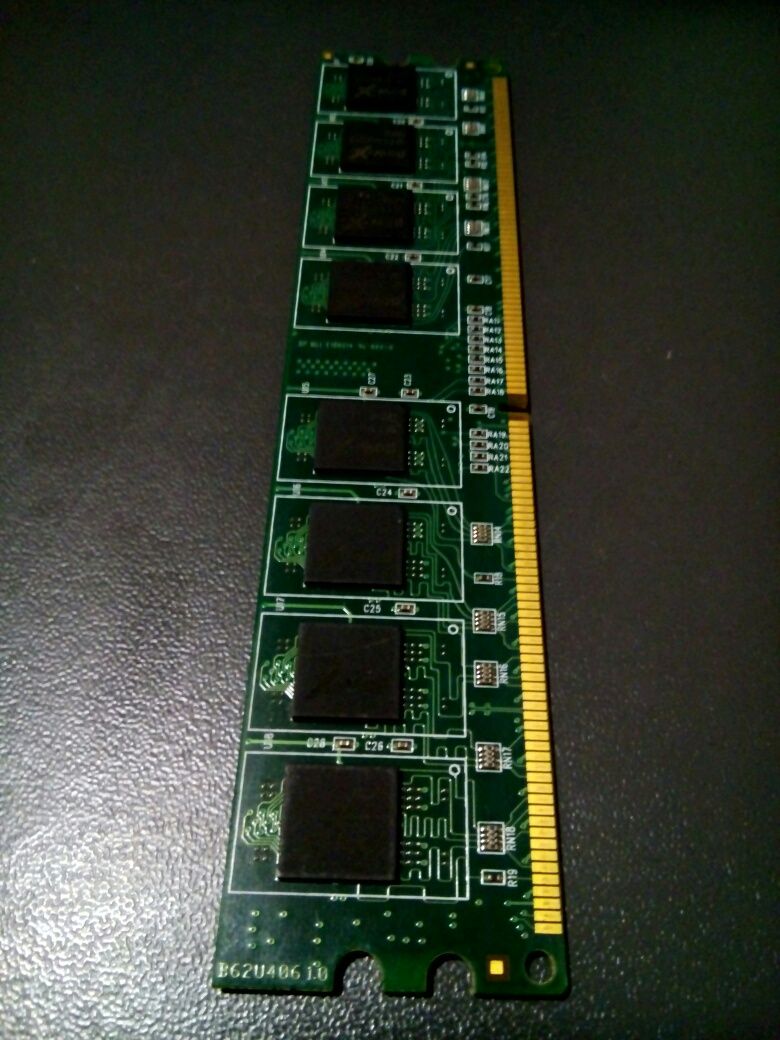 Оперативная память DDR2-667 1Gb PC2-6400
CL5