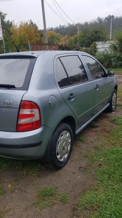 Авто Шкода фабія