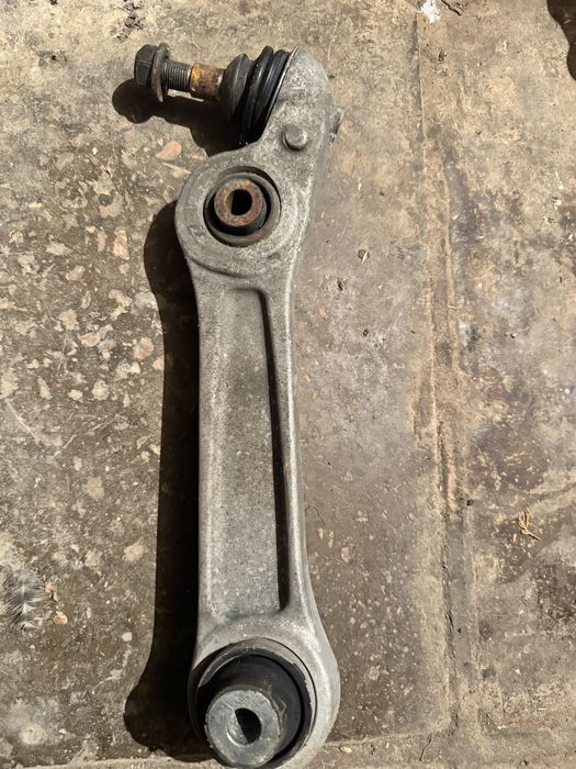 Ричаг бмв ф07 ф01 задній привід