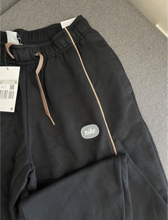 Спортивні штани nike