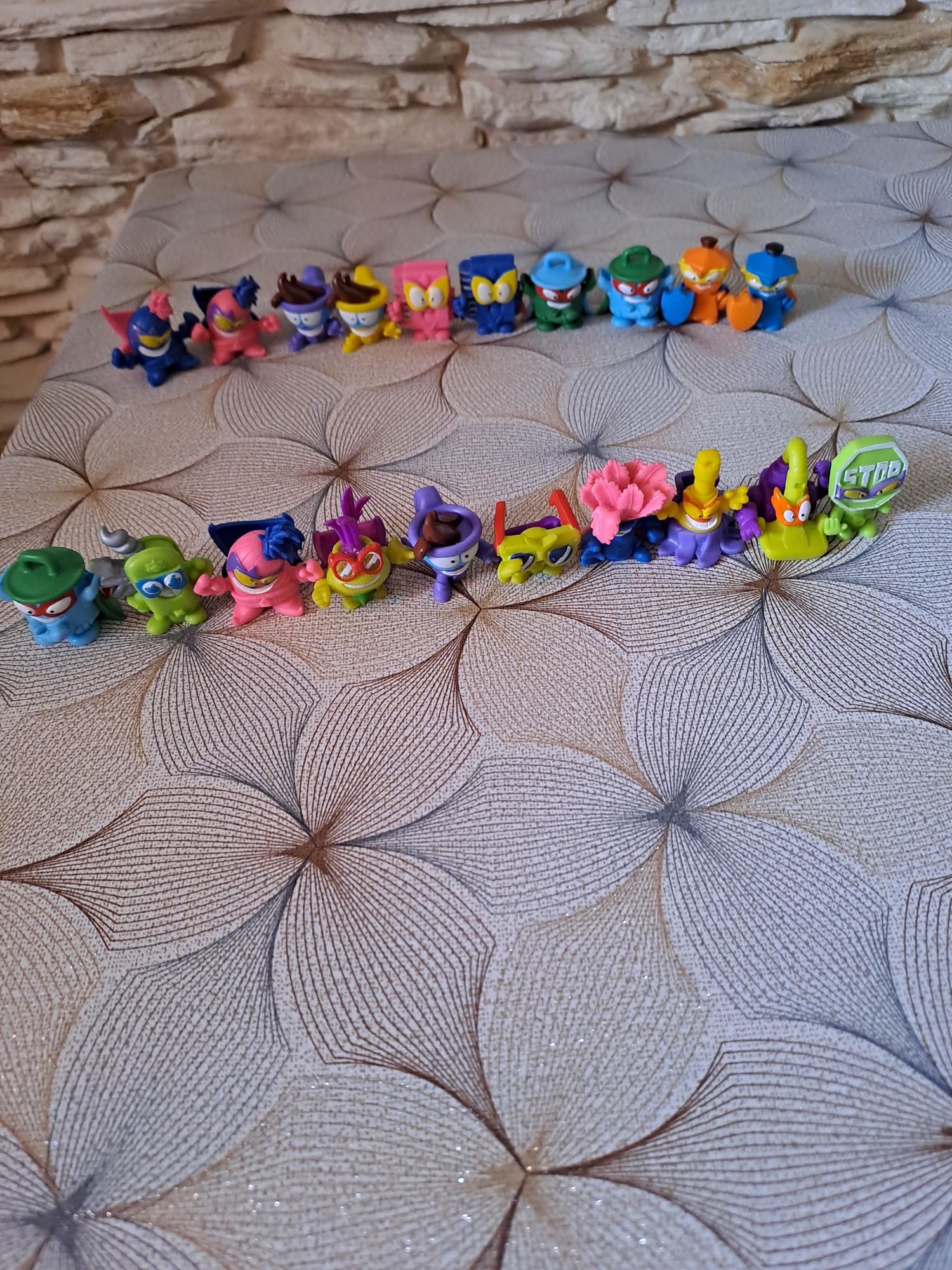Figurki Super Zings seria 4