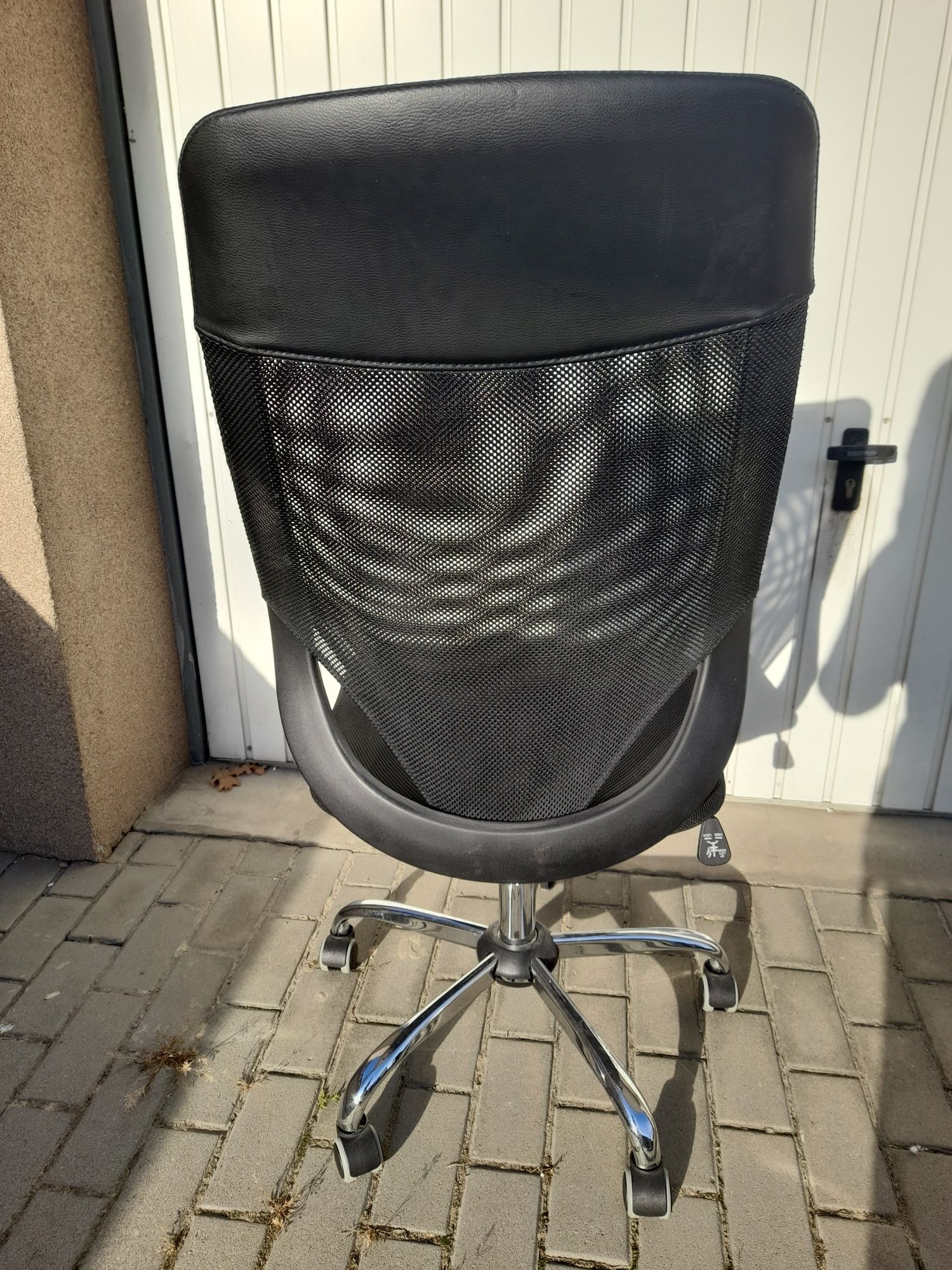 fotel biurowy krzesło biurowe czarne + chrom