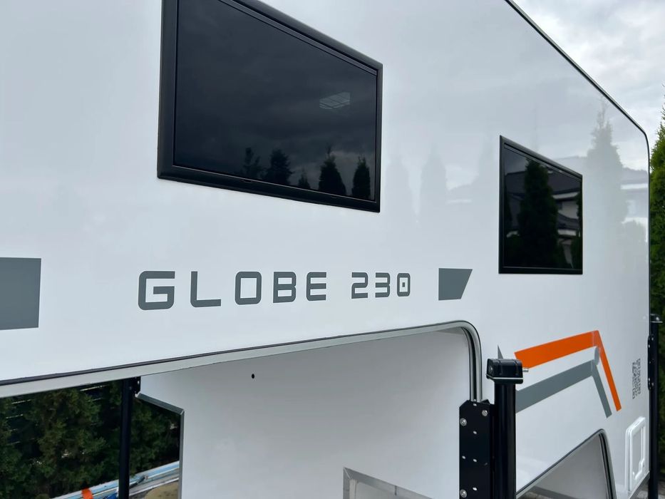 Globe 230  Kabina kamper na pickupa. Globe 230, Najlepsza cena na rynku. Nowa