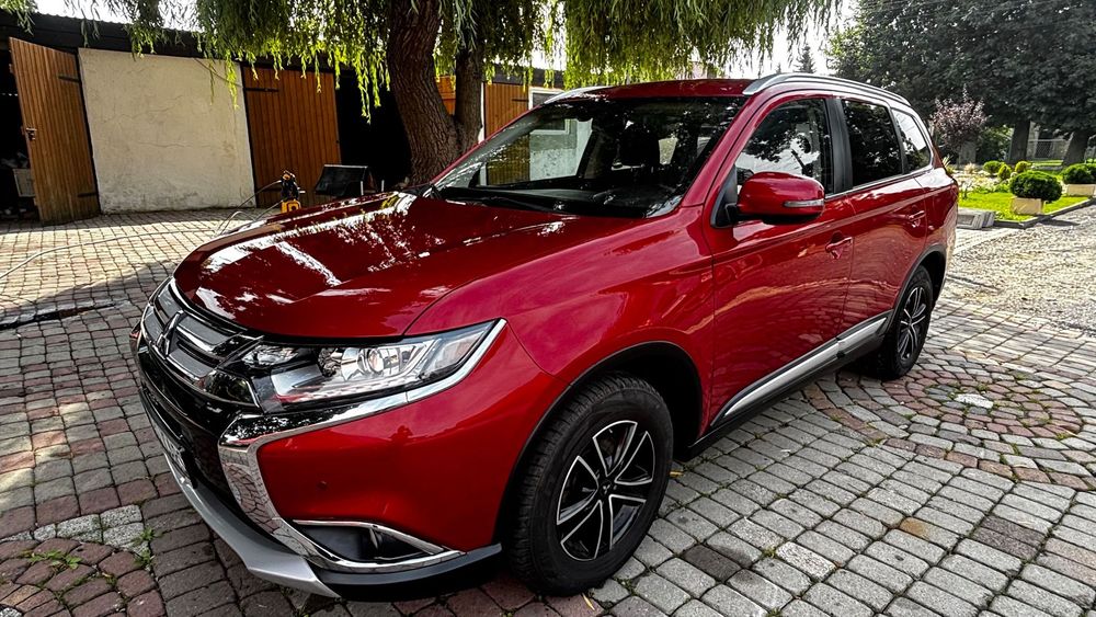 Mitsubishi Outlander Zadbany, bardzo niski udokumentowany przebieg