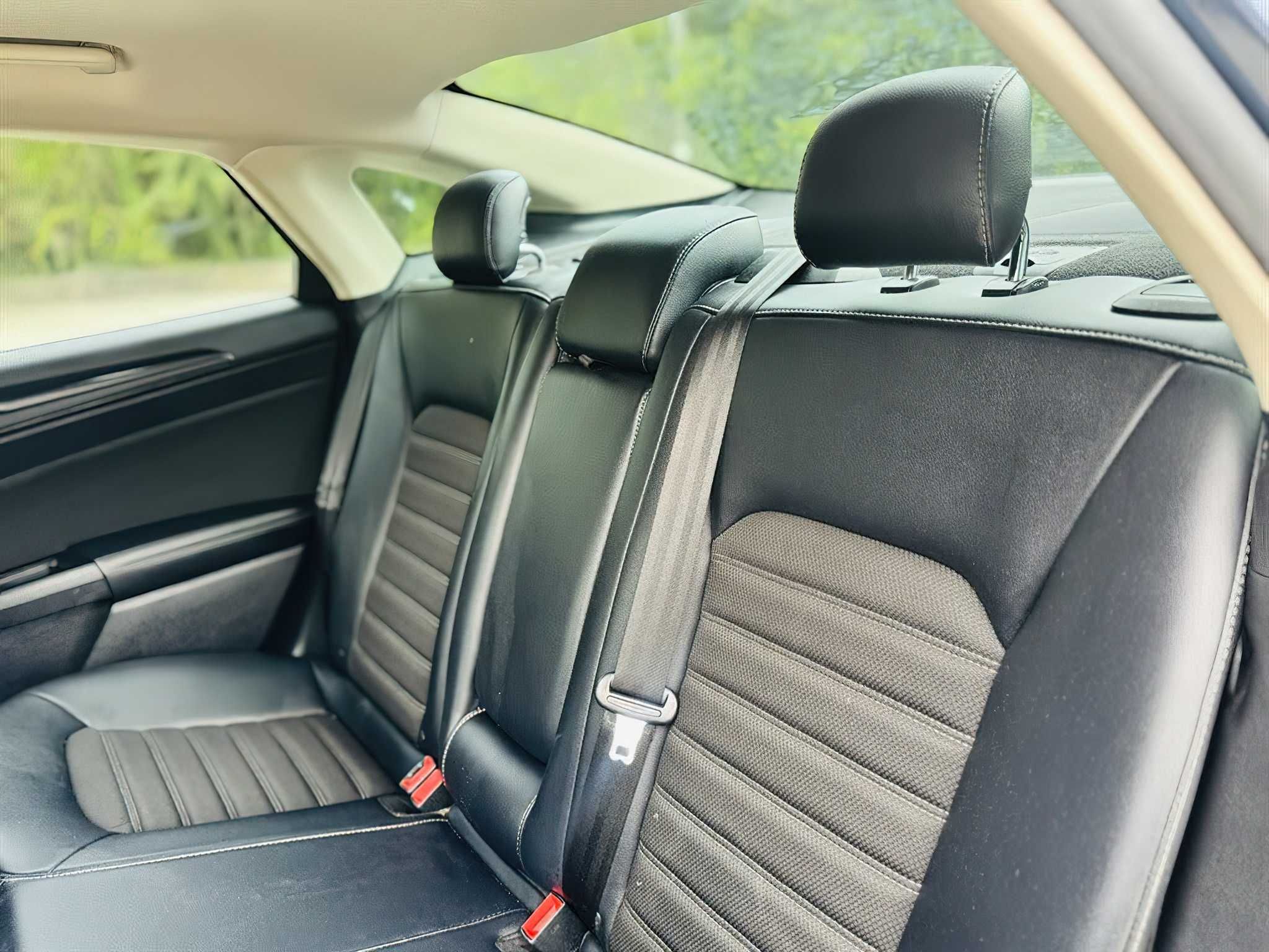 Ford Fusion SE 2018