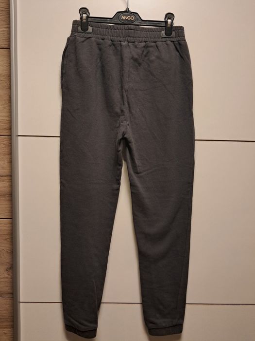 Spodnie dresowe dziewczęce Reserved rozm 152
