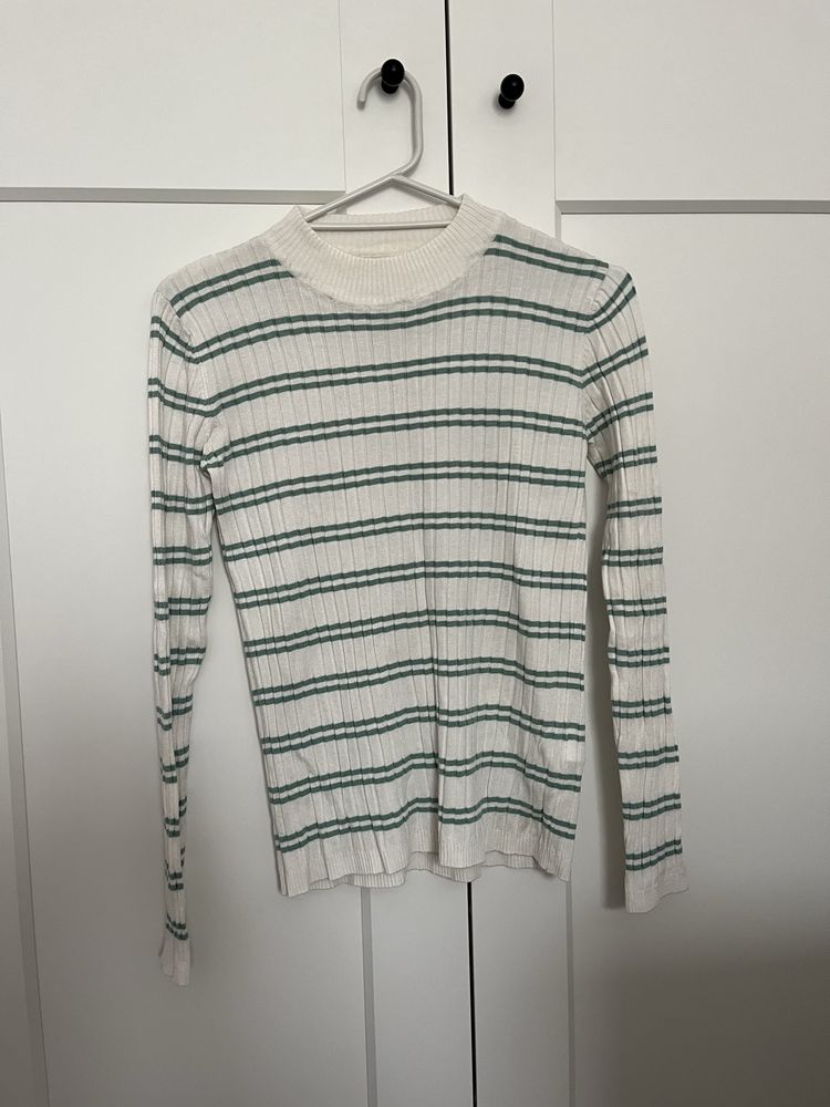 Sweter w paski sinsay