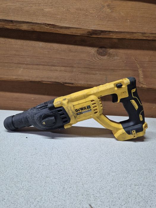 DeWalt Młotowiertarka SDS DCH033