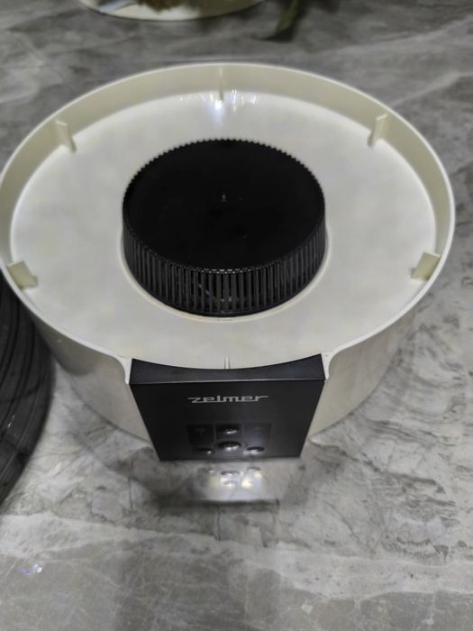 Побутова сушка ZELMER FD1002