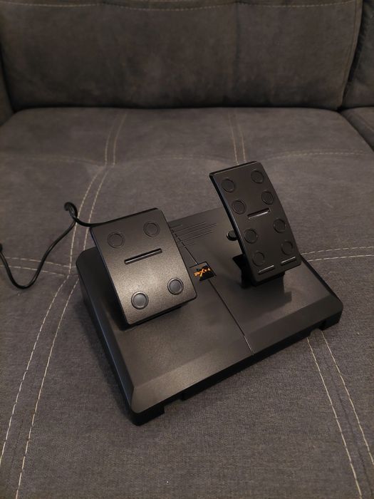 Volante PXN 900, com Pedais