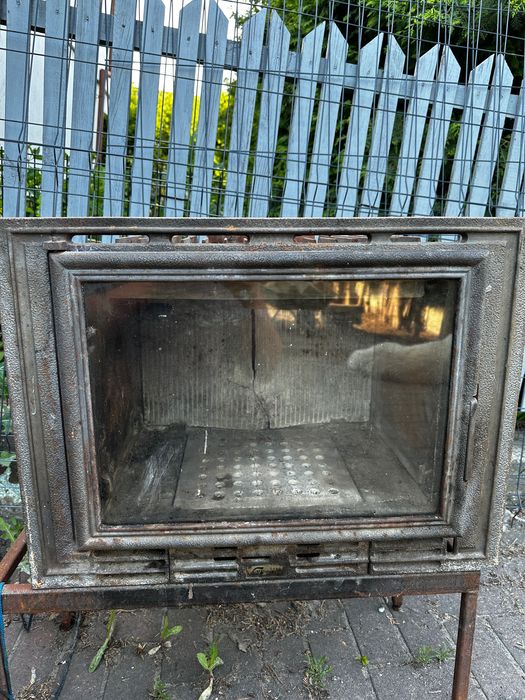Kominek wraz z zabudowa