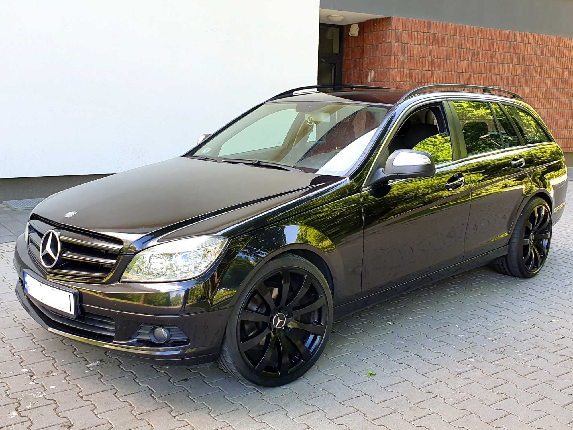 Mercedes C220 CDI * BLACK * Atrakcyjny Wyglad * Alu 19 !!