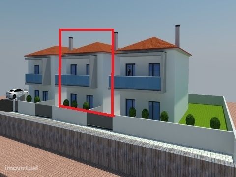 Moradias T3+1 / Geminadas / Garagem / Jardim / Logradouro / Amor / Lei