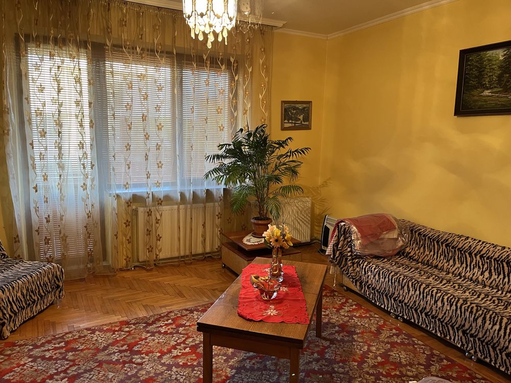 Дім 232 м2 приват ділянка 7 сот Берегово Бем Йожефа 62-A