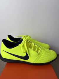 Buty halowe Nike Phantom Venom r 39