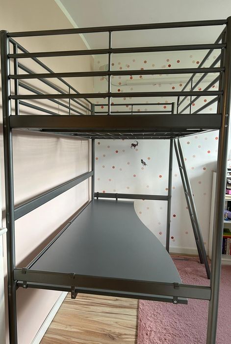 Łóżko piętrowe z biurkiem ikea Svarta + organizer gratis