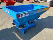 Dwutalerzowy rozsiewacz nawozów STRUMYK siewka do nawozu, siewnik 400-1200L sito/ tarcza z kwasówki/ przekładnia aluminiowa/ plandeka / sito