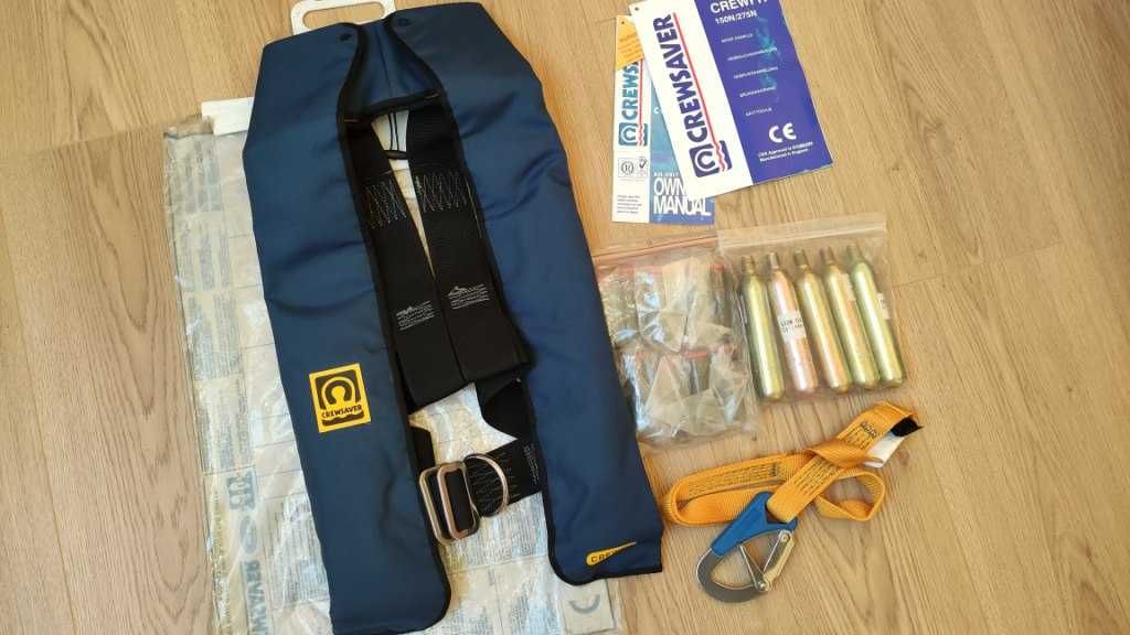 NOWA Pneumatyczna kamizelka ratunkowa Crewsaver Cerwfit 150 N