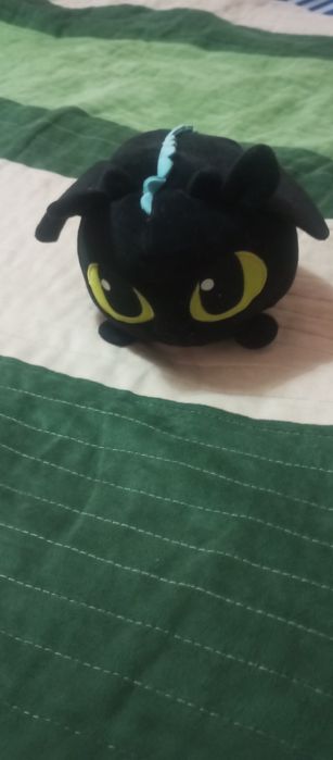 Maskotka pluszak smok Czarna Furia  Szczerbatek z bajki "Jak wytresowa