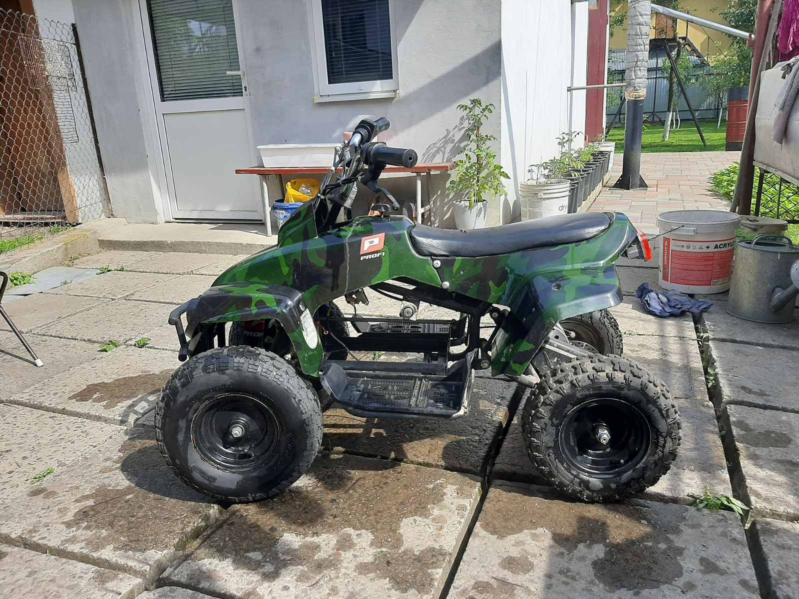 Квадроцикл електричний