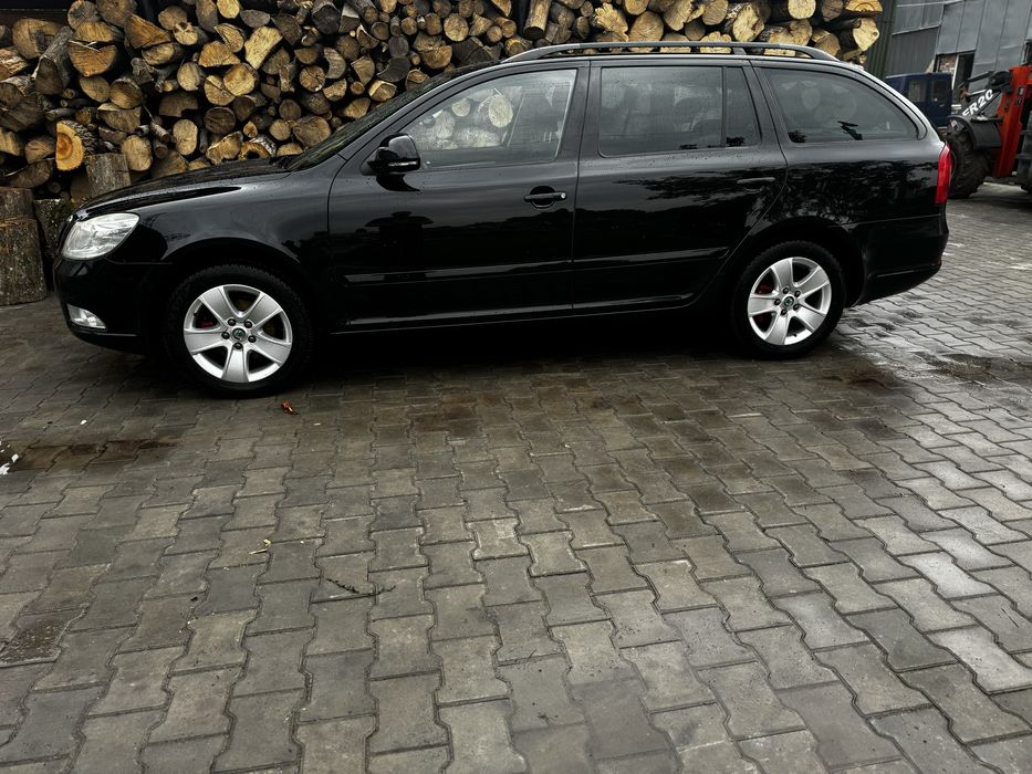 Продам Skoda Octavia 1.4 tsi 90kw(CAXA)