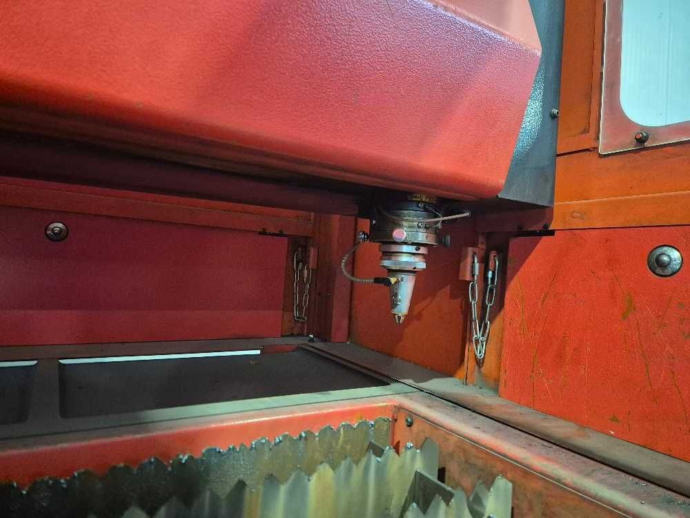 Laser AMADA quattro 1 kW