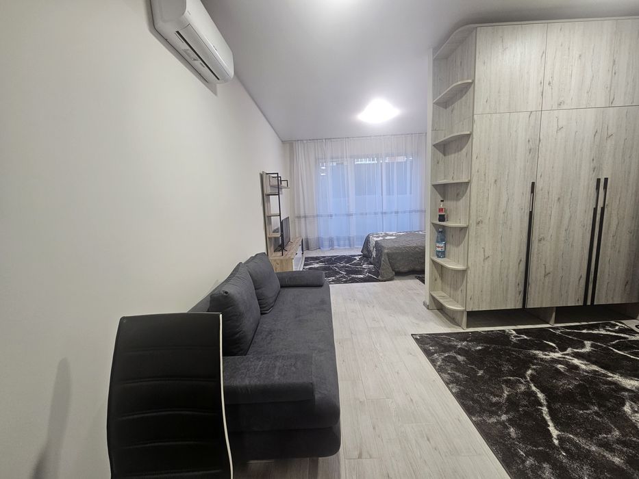 Вперше здається 1,5 кімнатна в будинку клубного типу поруч ТРЦ "Дастор