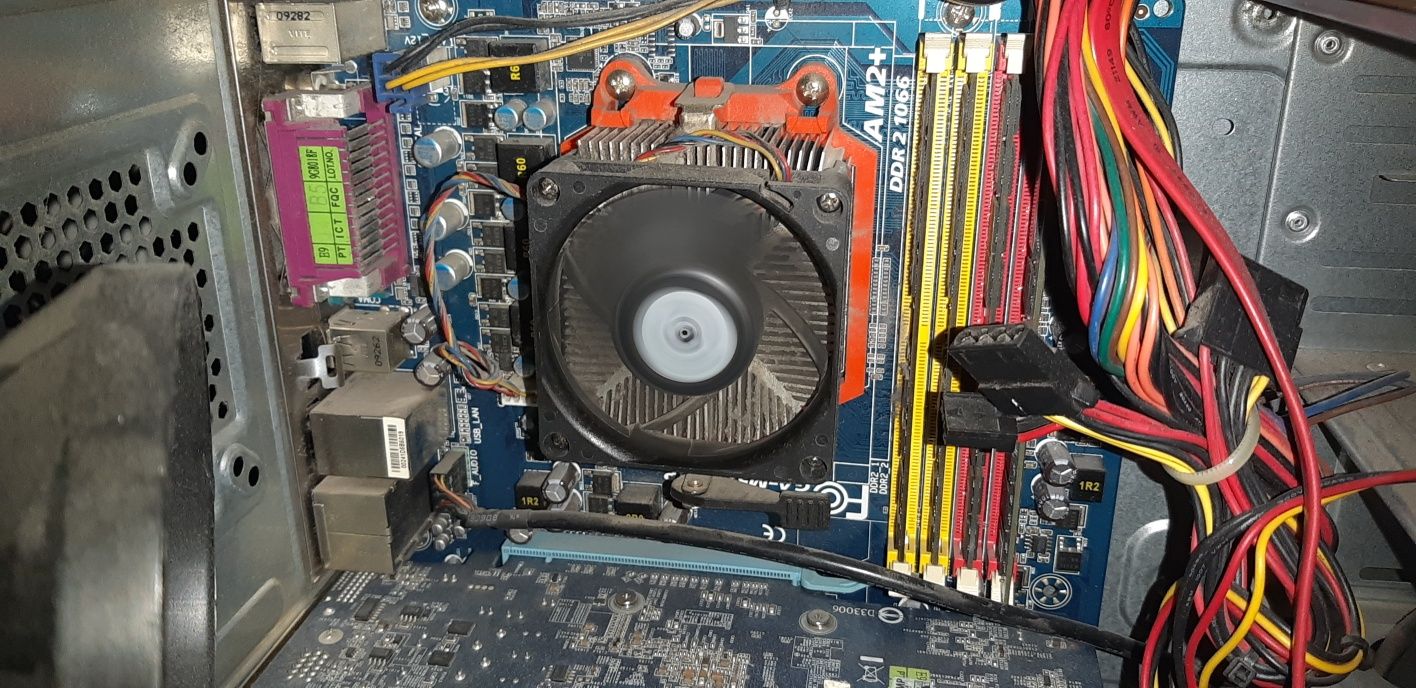 Plyta głowna  AMD II X2 245 procesor