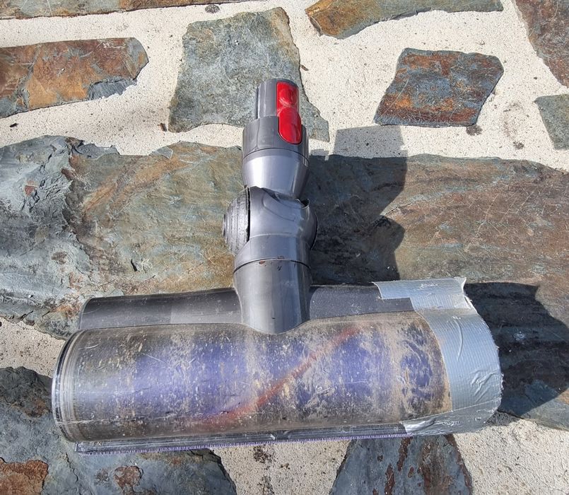 Dyson Aspirador V8