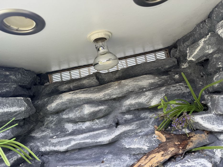 Terrarium 70,5x110,5x50 lampa,oświetlenie,termostat
