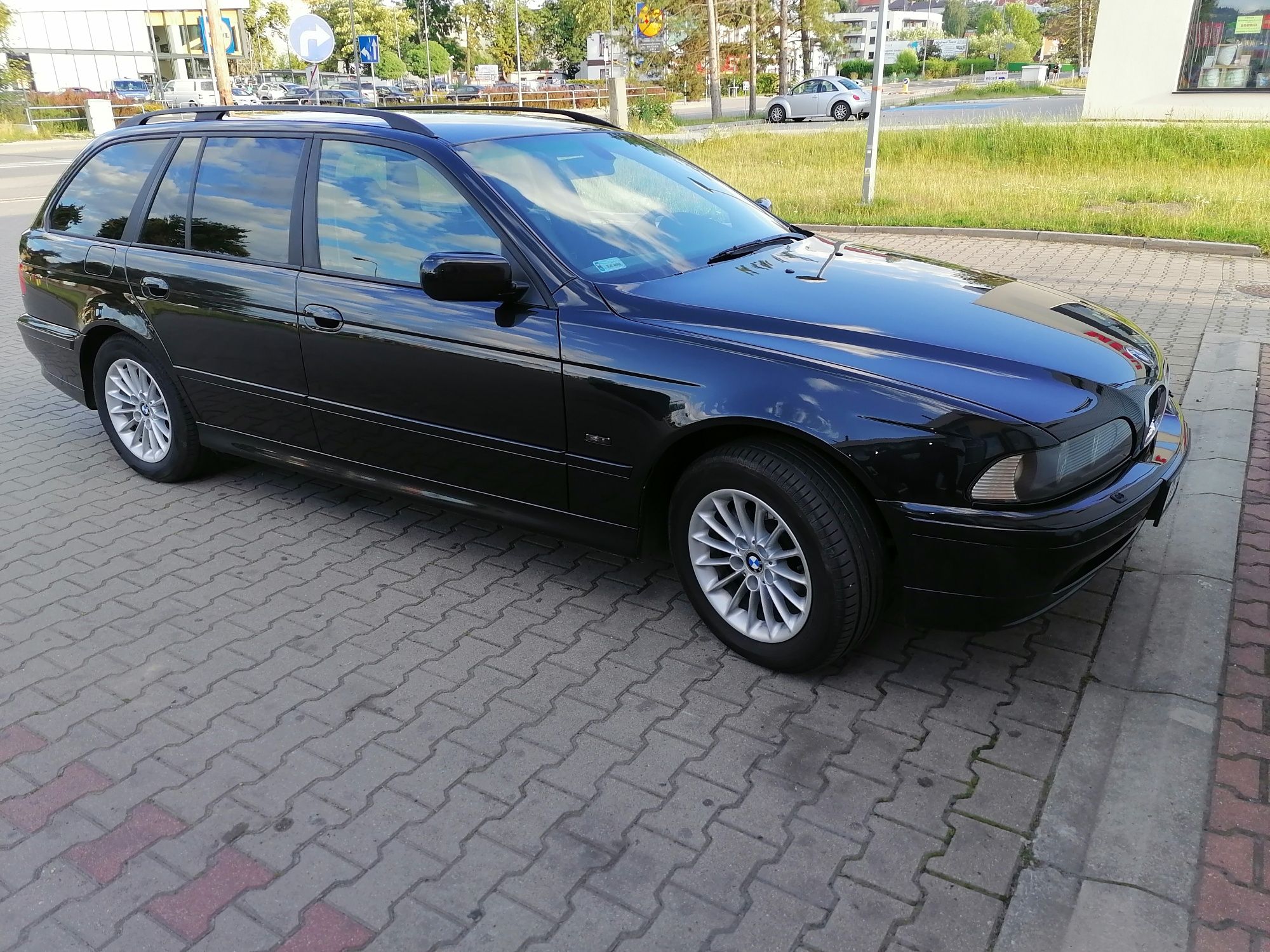 BMW E39. 2002. 525d