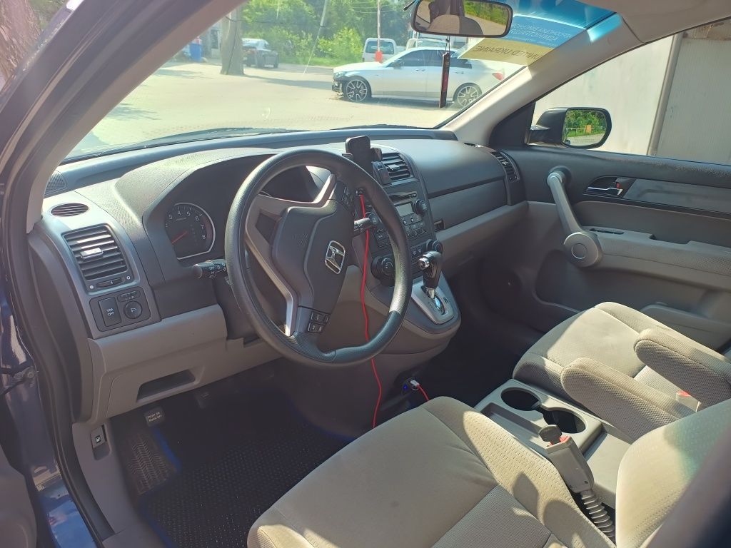 Продам Honda CR V