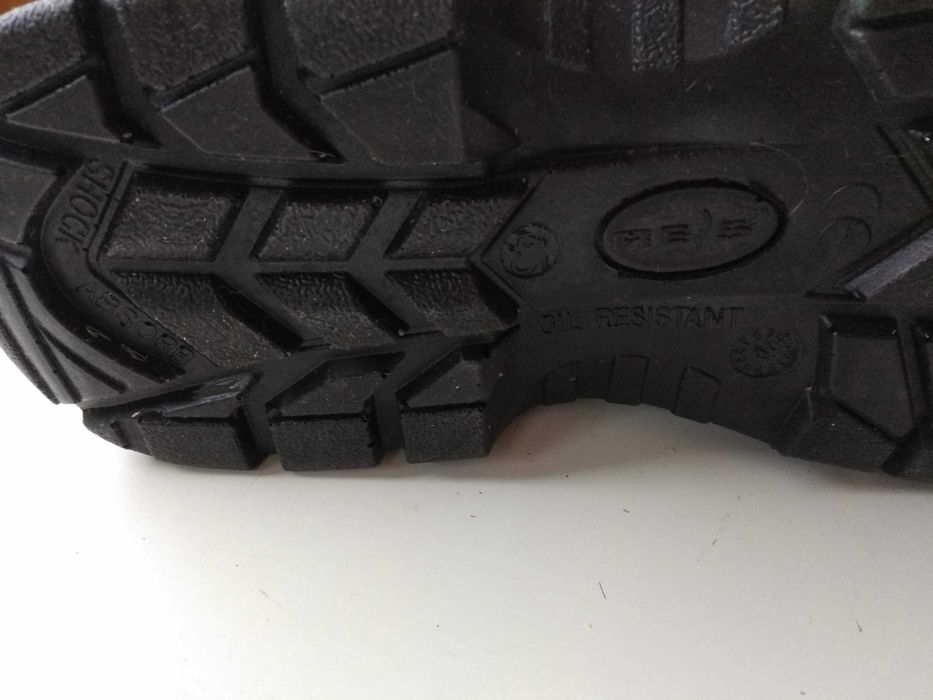 Ботинки зимние рабочие спецобувь BRYES-TO-OB р 41 стелька 27см с мехом