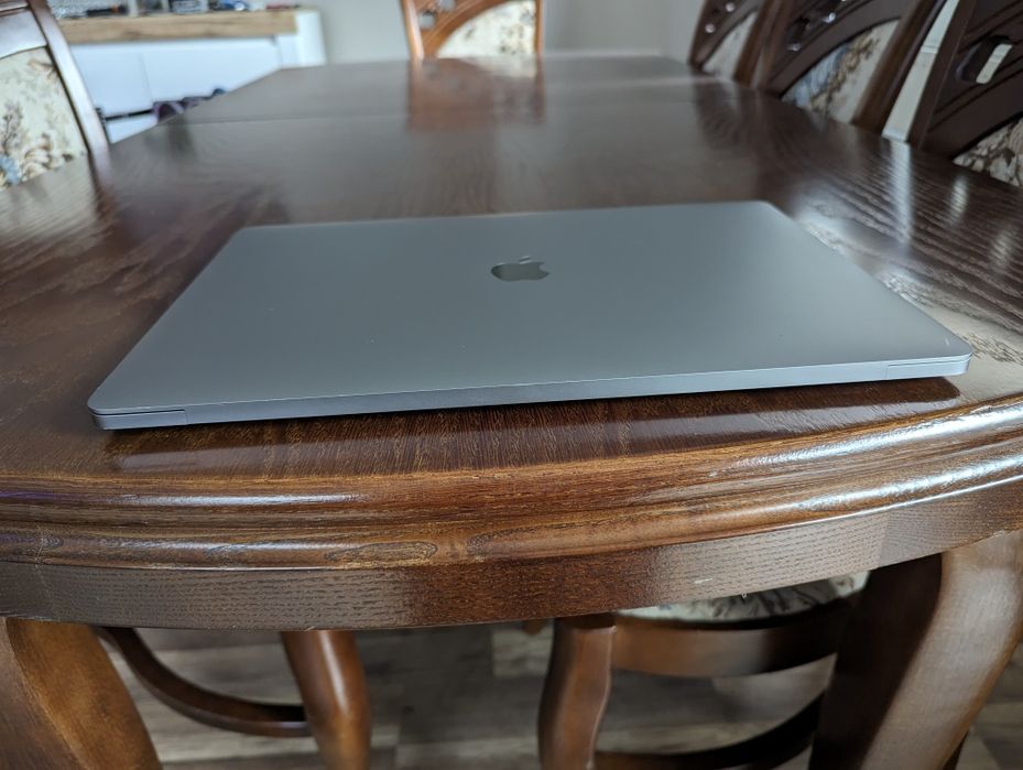 Laptop MacBook Pro 16 2019 A2141 16/512GB
