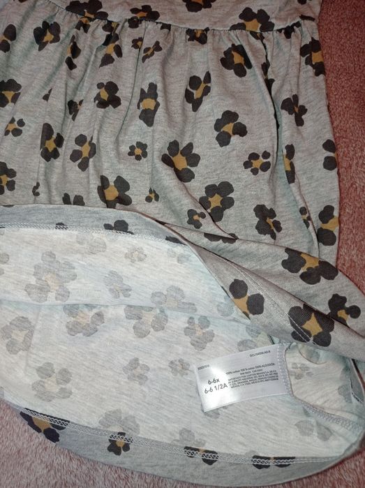 Нова Сукня/плаття Carter's 5t років