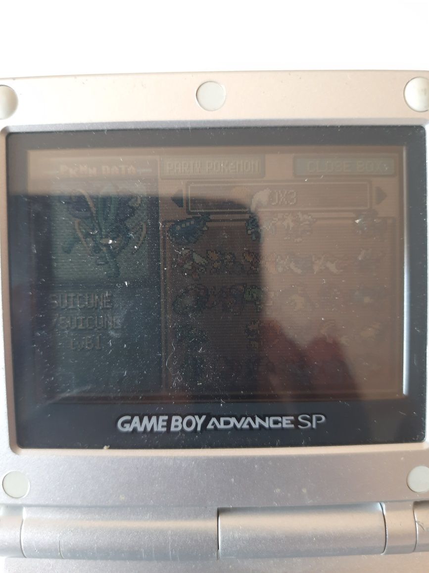 Pokemon jogo emerald com pilha nova