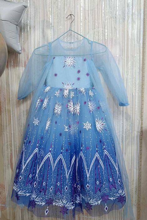 Платье нарядное Эльза Снежинка на девочку 110