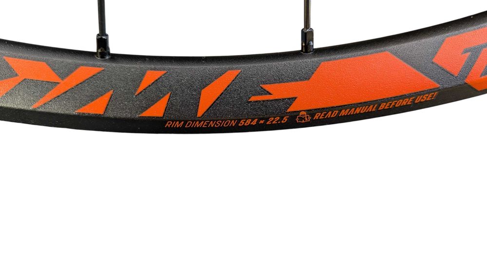 Koło przednie KTM Prime Trail 27,5'' 584x22,5 DT Swiss 240s nowe (952)