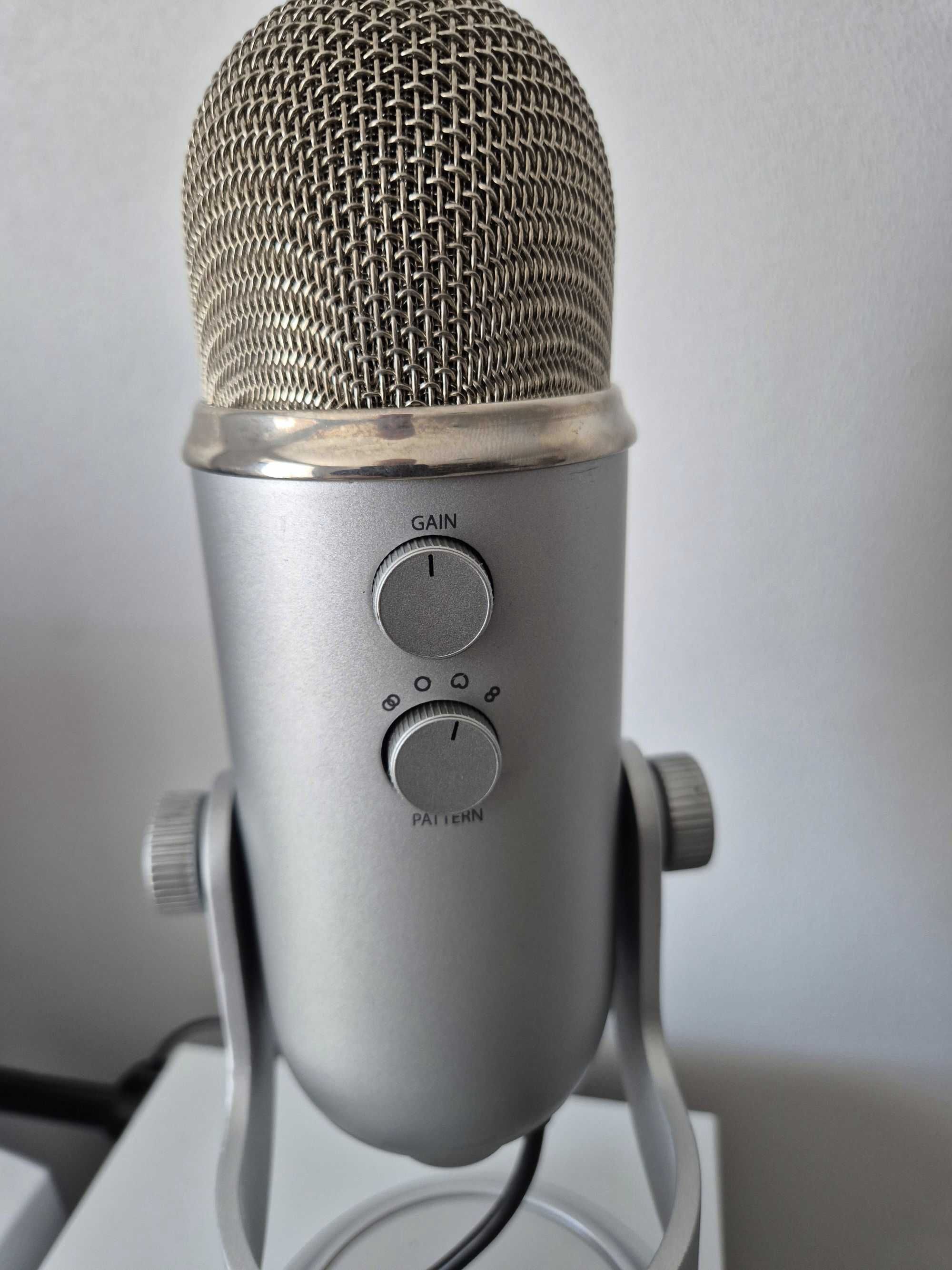 студійний \ ігровий якісний мікрофон Blue Yeti USB (by Logitech)